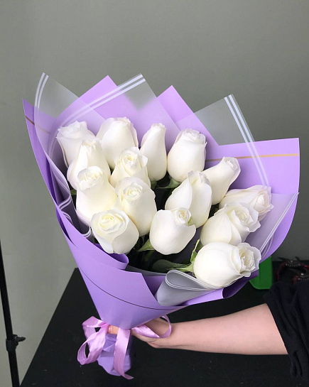 Букет цветов из 15 белых голландских роз с доставкой по Астане