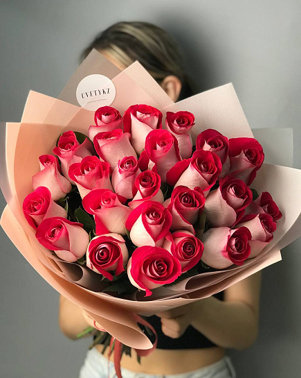 Букет цветов из 25 роз (на вкус флориста)  с доставкой по Астане