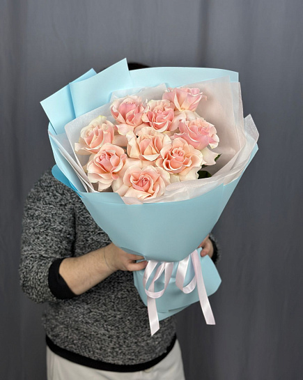 Bouquet of 9 delicate French roses flowers delivered to Astana
