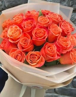 Цветы 25 Эквадорской Розы с доставкой