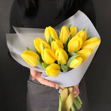Bouquet of Yellow tulips 15 pieces flowers delivered to Almaty