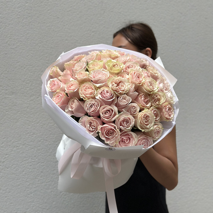 Bouquet 51 roses Coralina