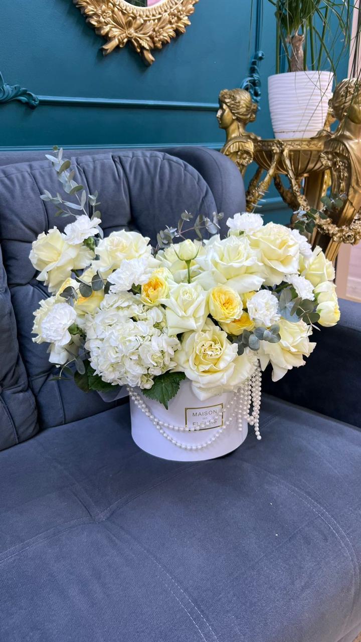 Bouquet of beauty pearl flowers delivered to Astana