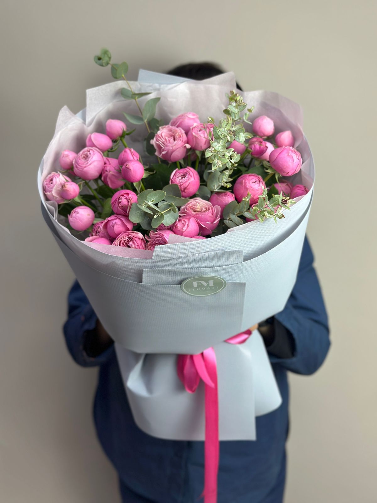 Букет Кустовых роз  с доставкой по Астане