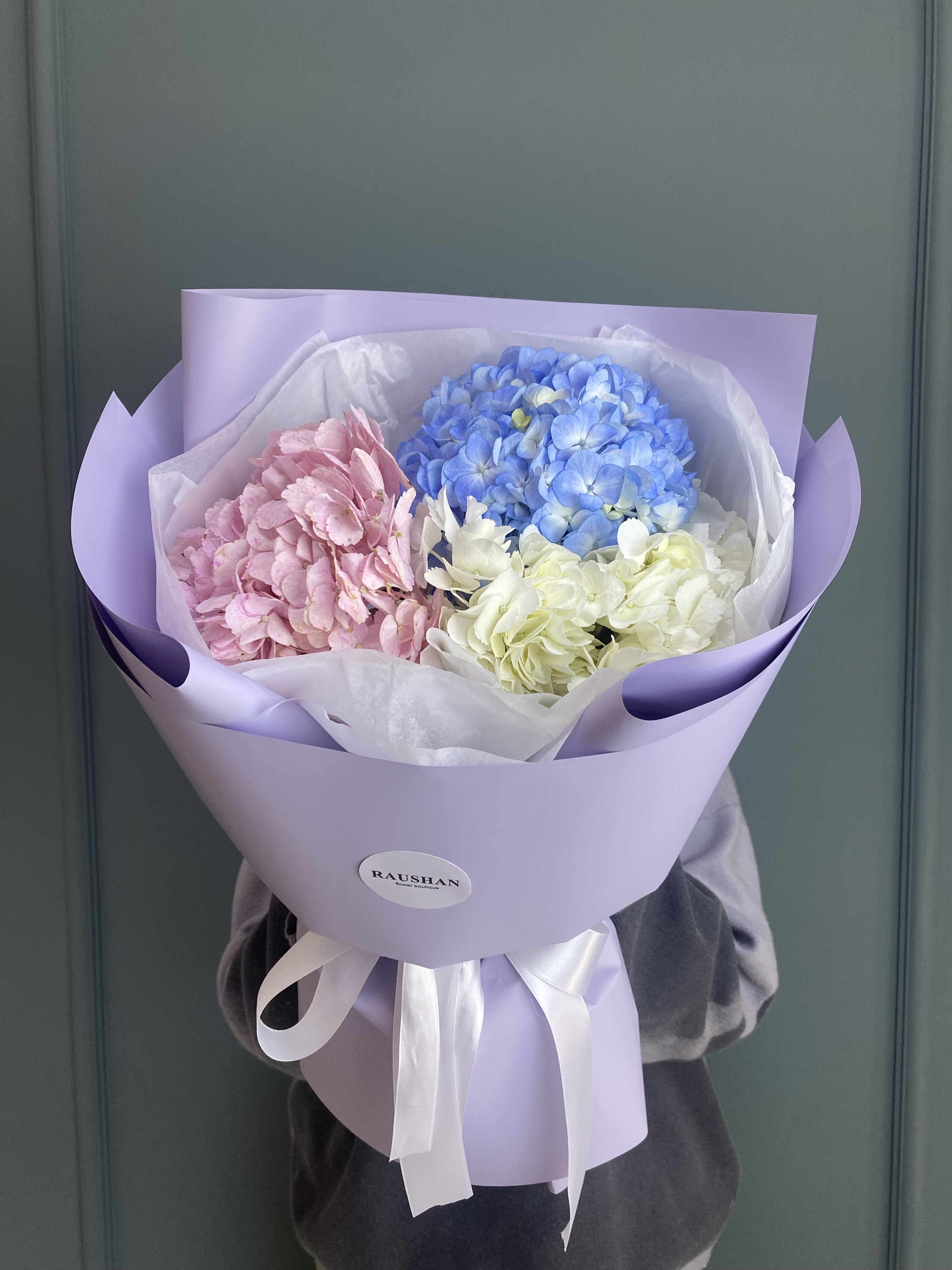 Bouquet of Bouquet of 3 hydrangeas flowers delivered to Astana