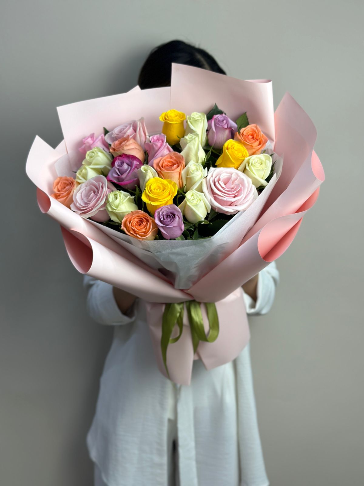 Bouquet of 25 roses mix (50 cm) flowers delivered to Astana