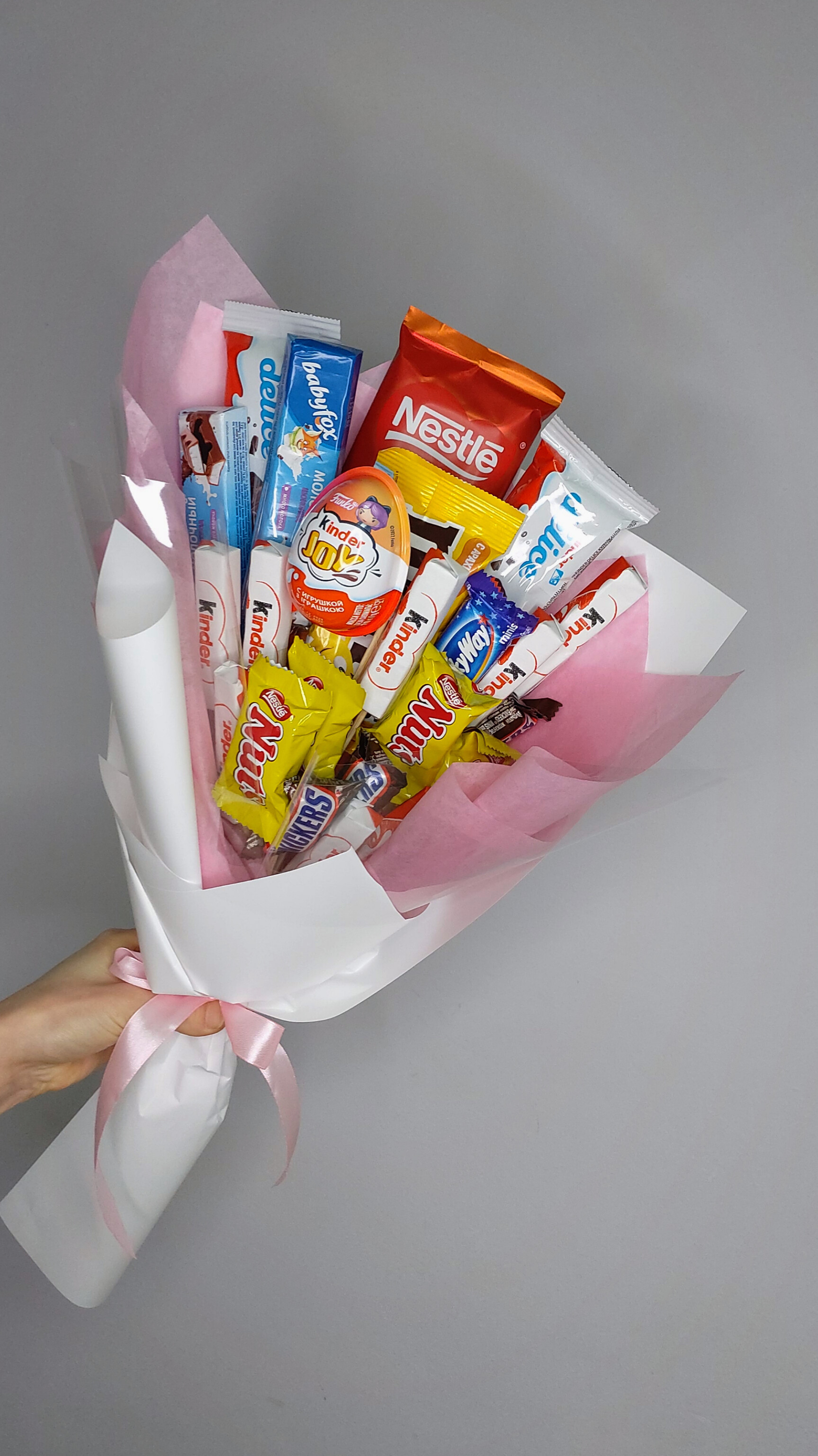 Bouquet of Bouquet for those with a sweet tooth flowers delivered to Pavlodar