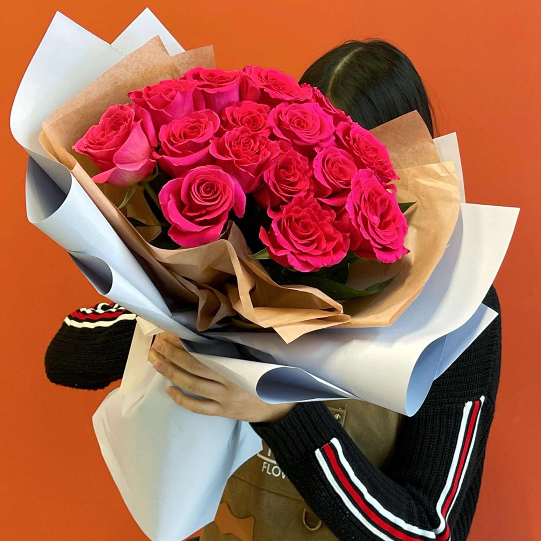 Bouquet of mono bouquet of 15 crimson roses flowers delivered to Astana
