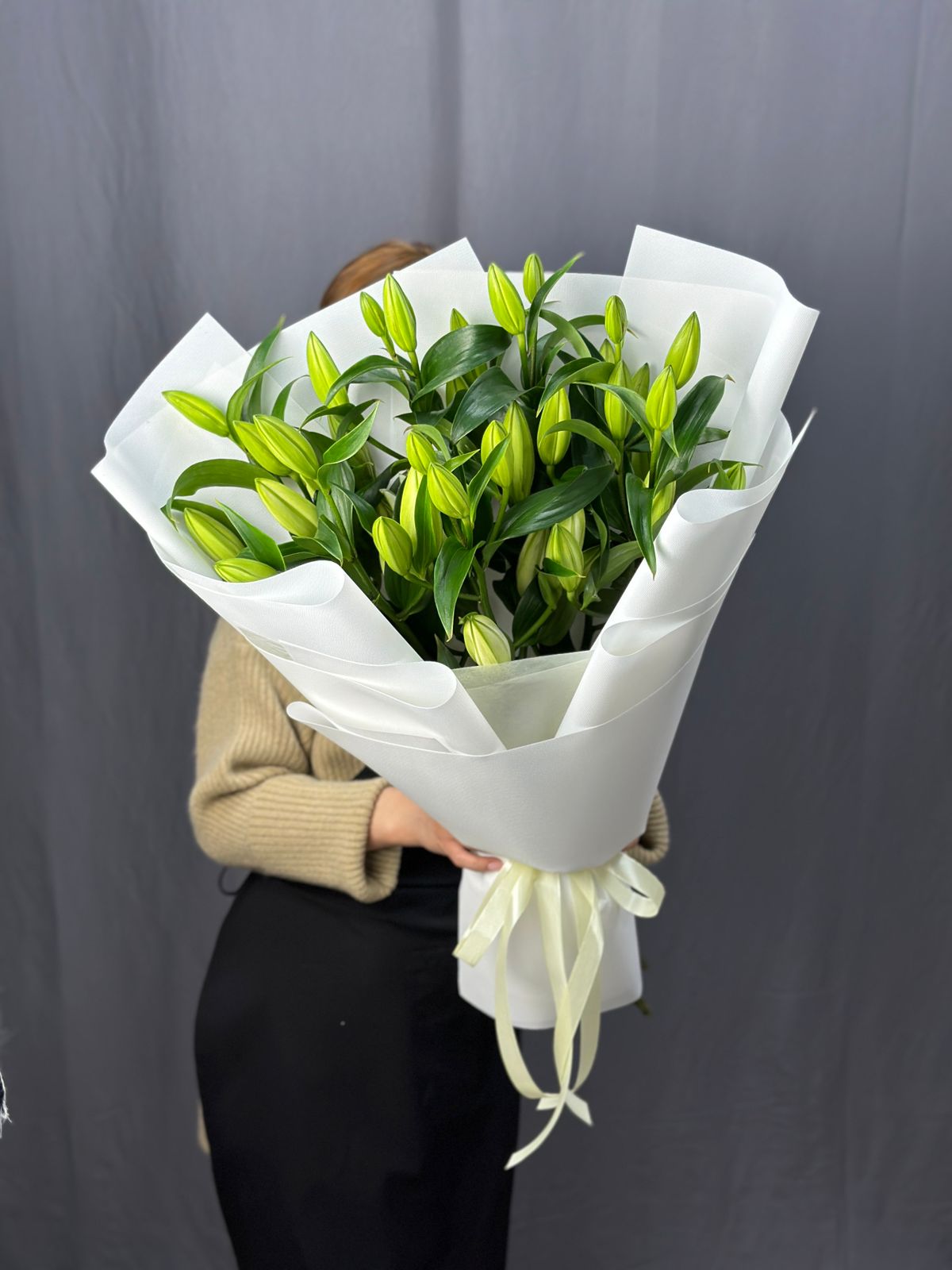 Bouquet of Mono Lilies M flowers delivered to Astana