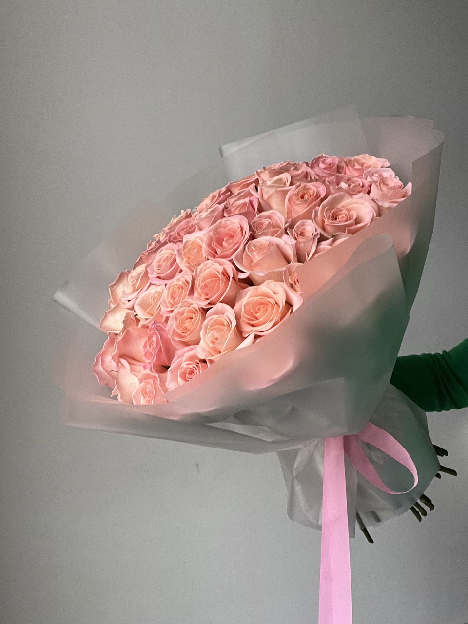 Розовая роза 51шт с доставкой по Алматы
