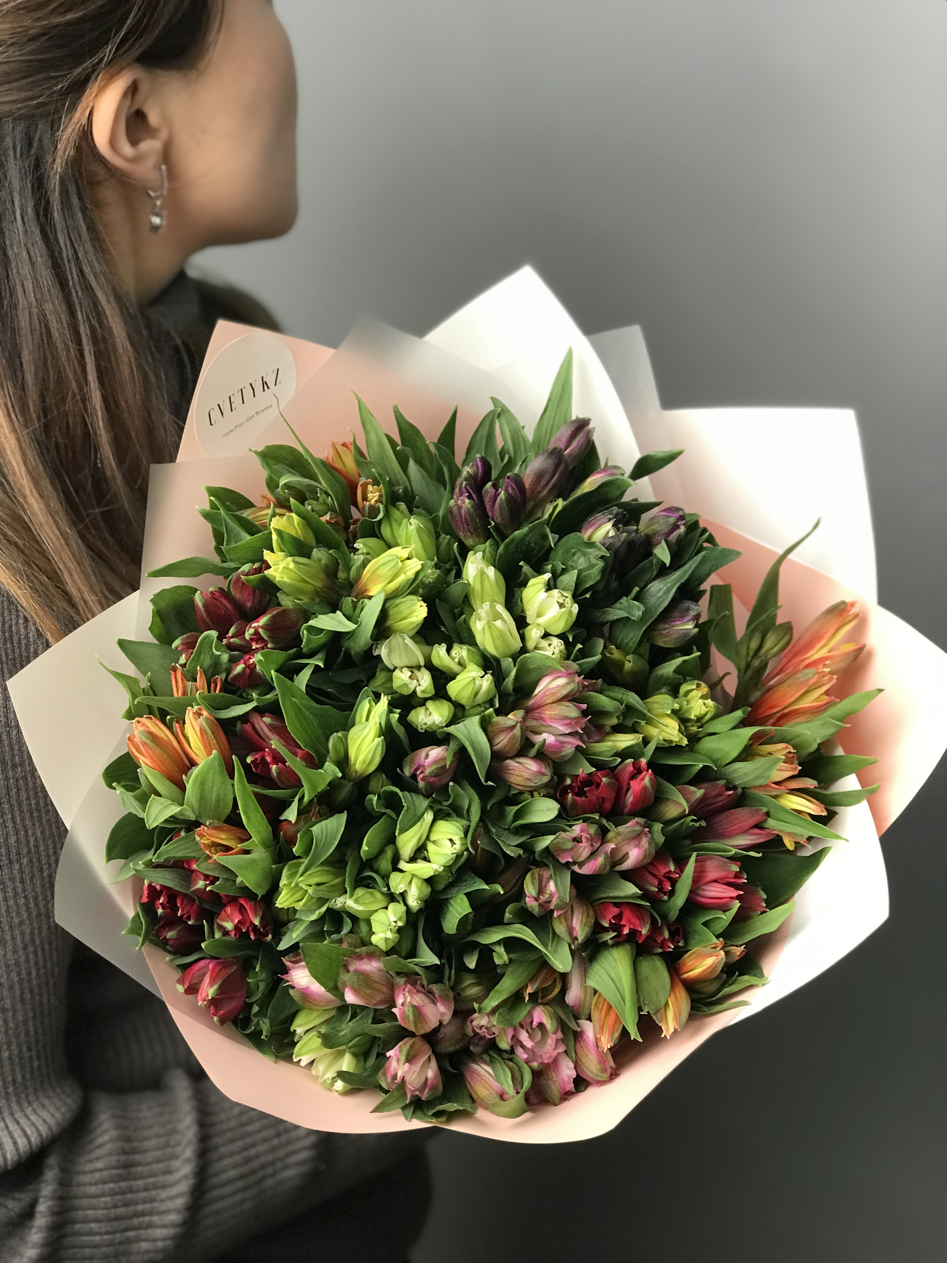 Bouquet of Bright bouquet of alstroemerias 25 pcs flowers delivered to Astana