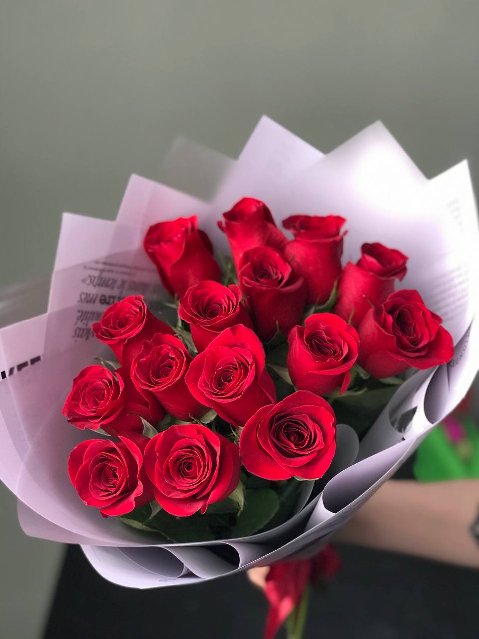 Mono-bouquet of red Dutch roses 15 pcs
