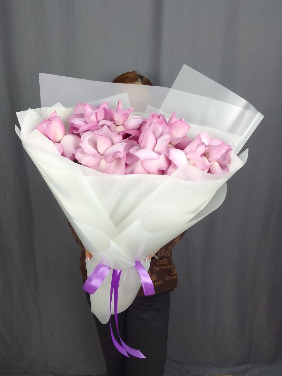 Bouquet of mono-lilac flowers delivered to Astana