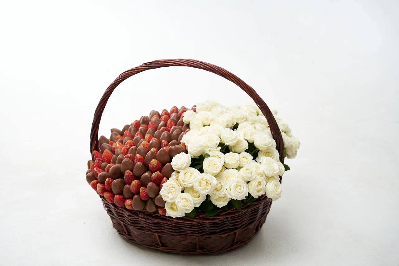 Bouquet of Premium basket 