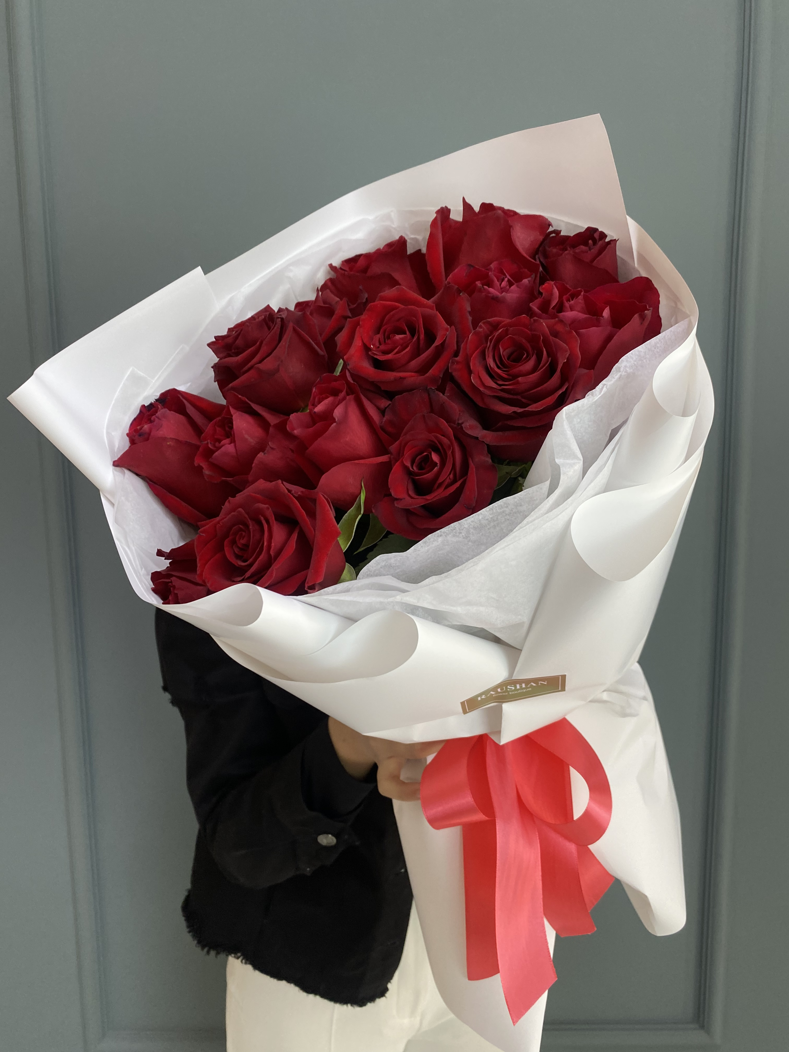 Bouquet of Mono bouquet of 15 roses flowers delivered to Astana