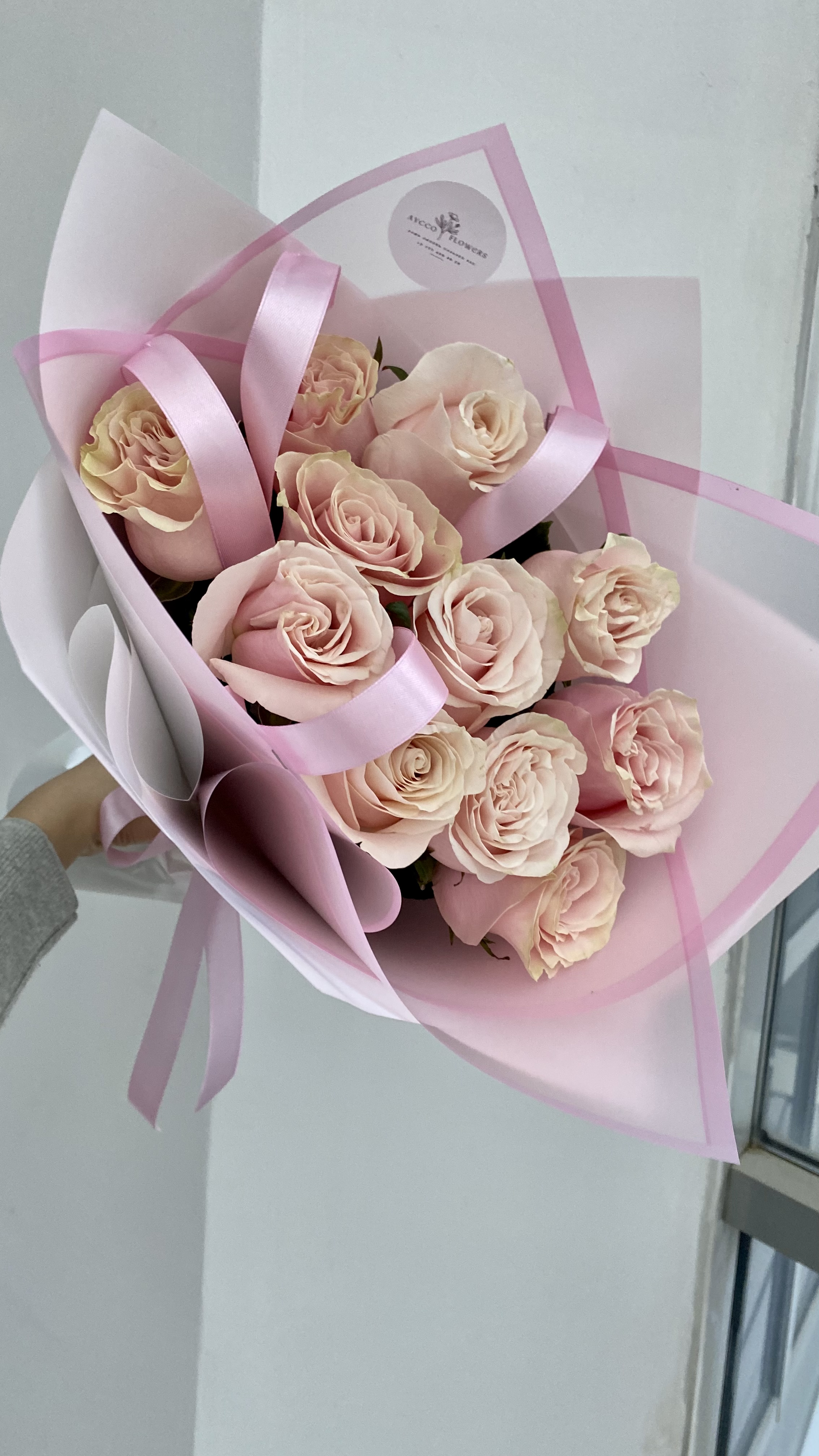 Bouquet of Bouquet of pink roses flowers delivered to Uralsk
