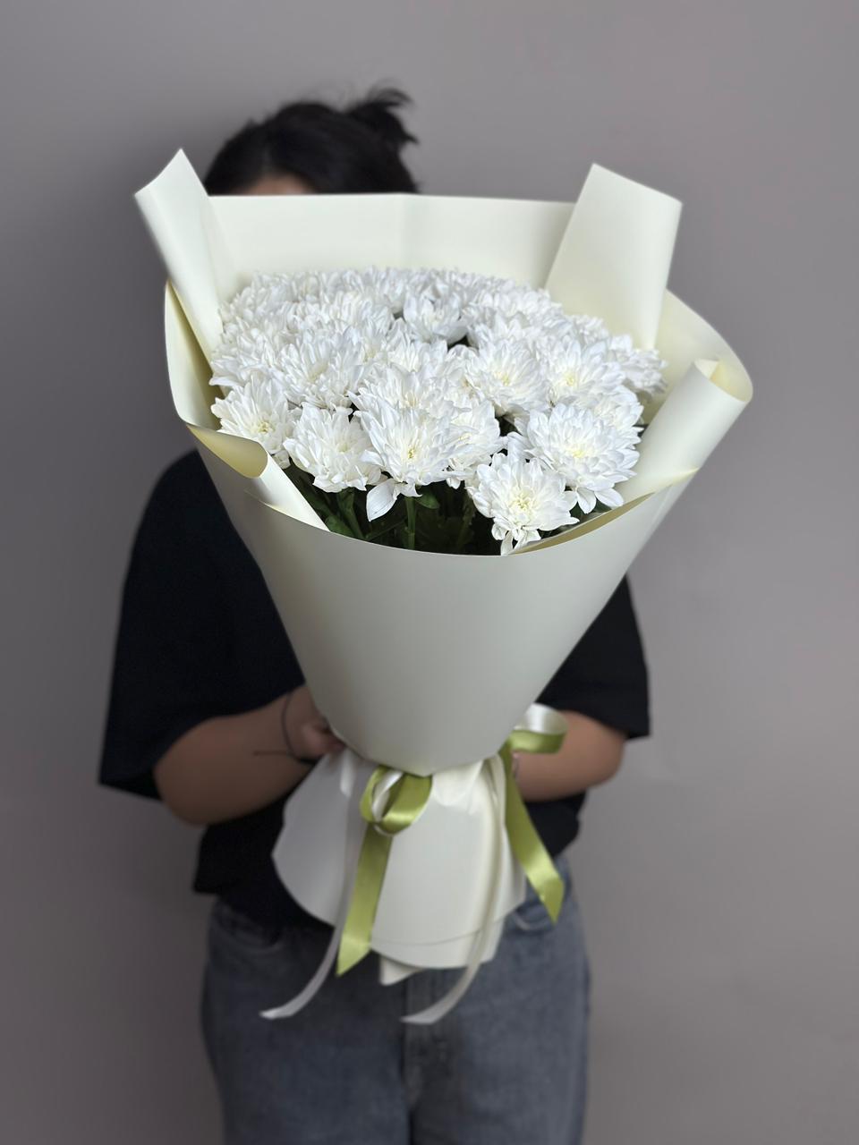 Bouquet of Chrysanthemum Baltica flowers delivered to Astana