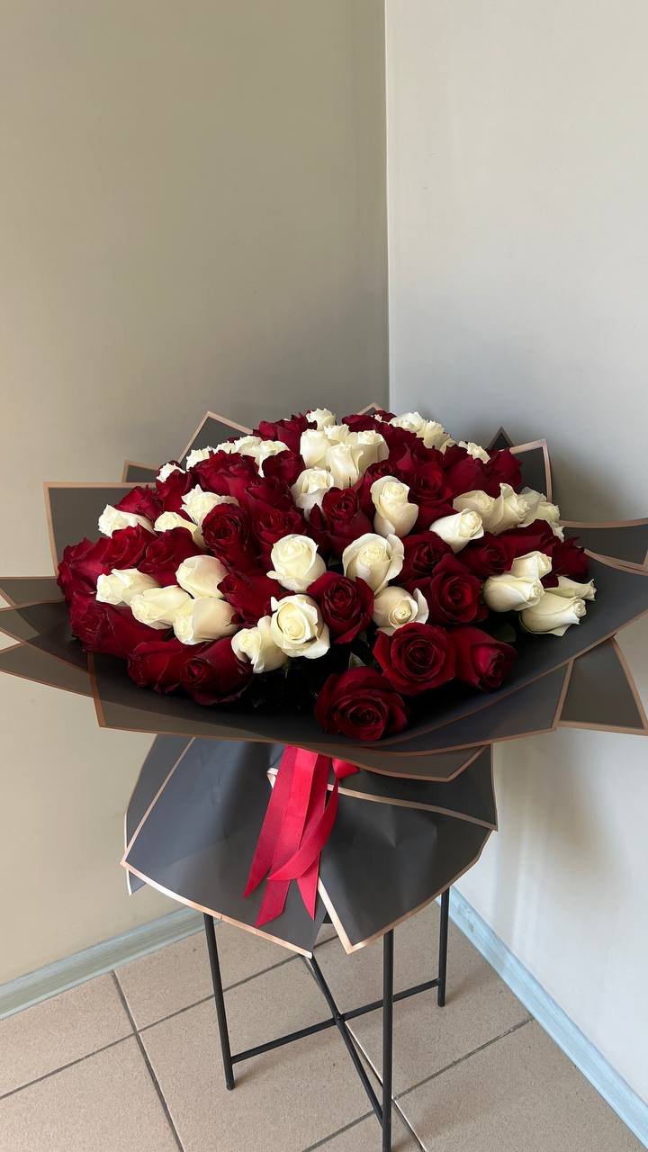 Букет из 101 розы с доставкой по Павлодаре