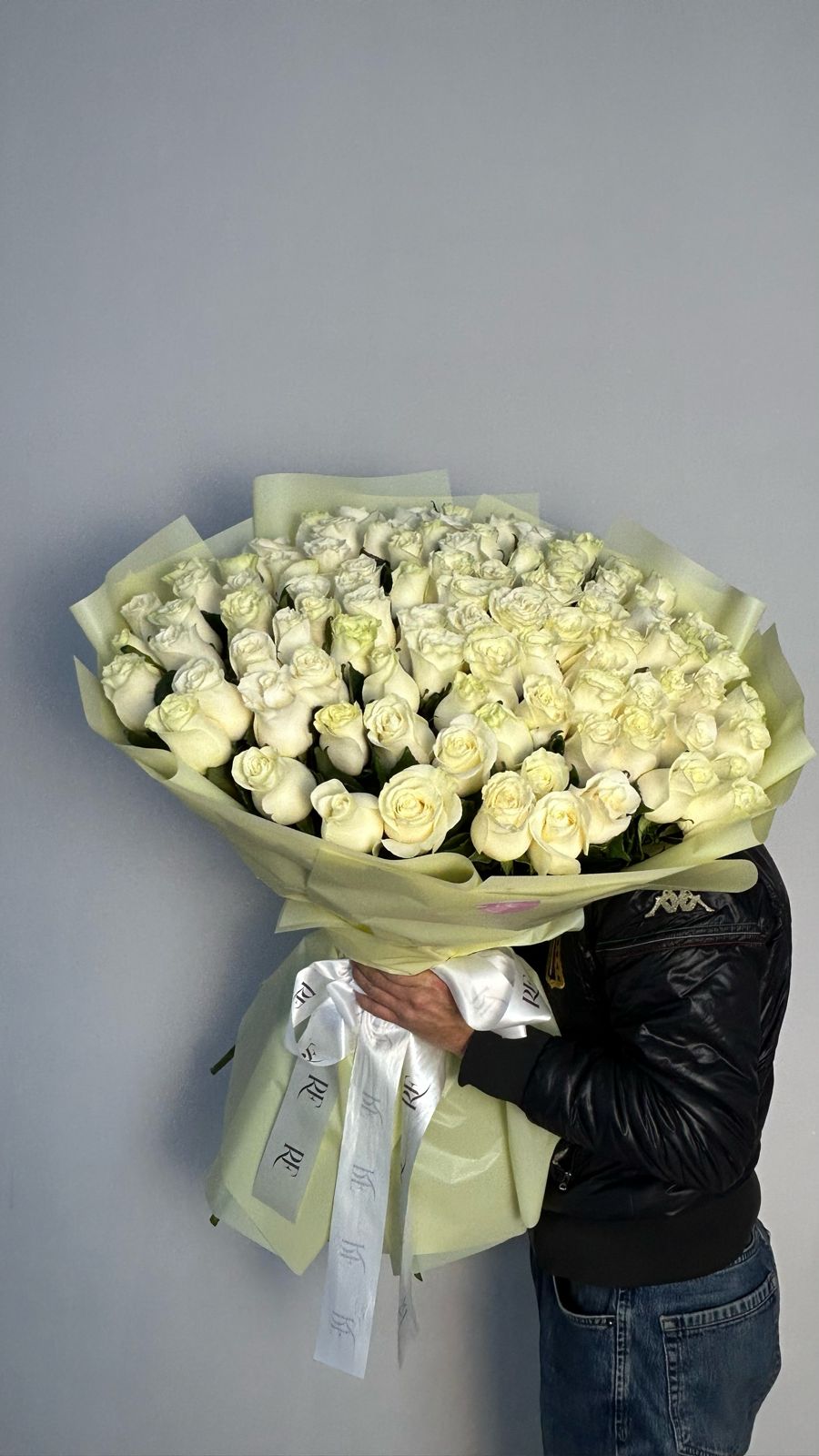 101 метровая роза с доставкой по Усть-Каменогорске