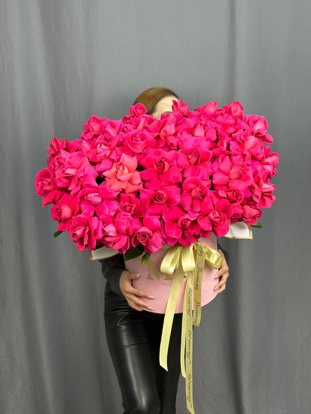 Bouquet of 41 roses in a hat box flowers delivered to Astana