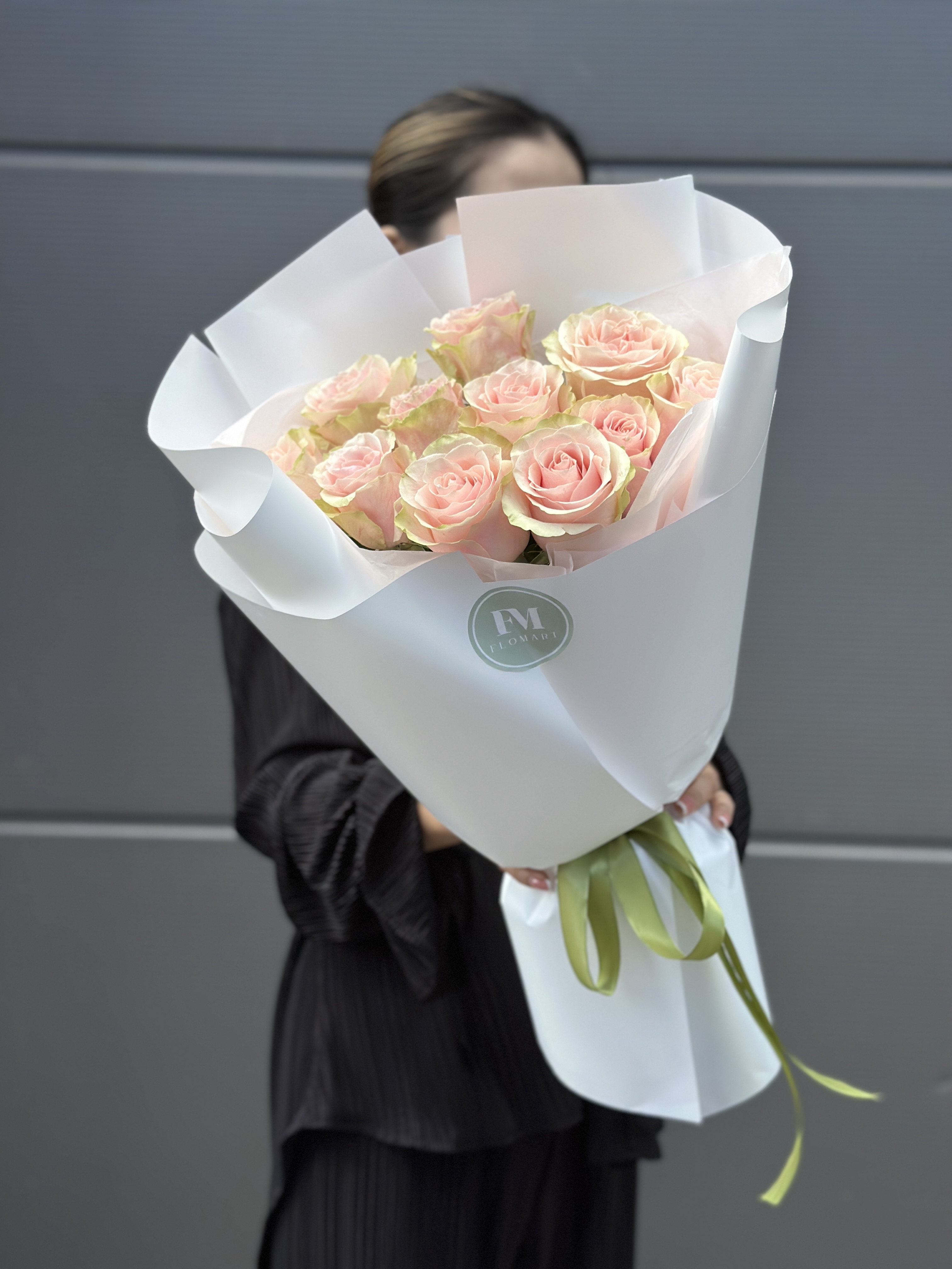 Bouquet of Bouquet of 11 roses flowers delivered to Astana