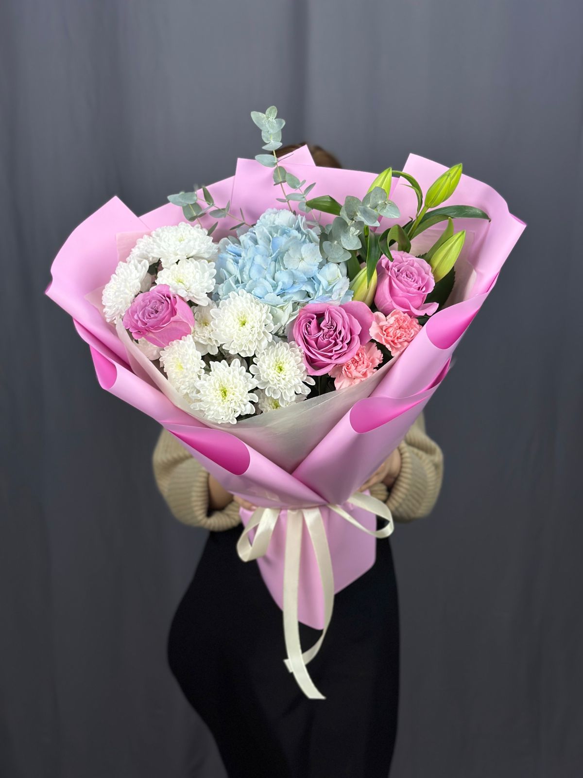 Bouquet of Aquamarine flowers delivered to Astana
