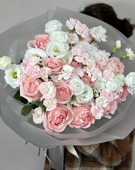 Bouquet Medina of roses and lisianthus with delivery to Almaty