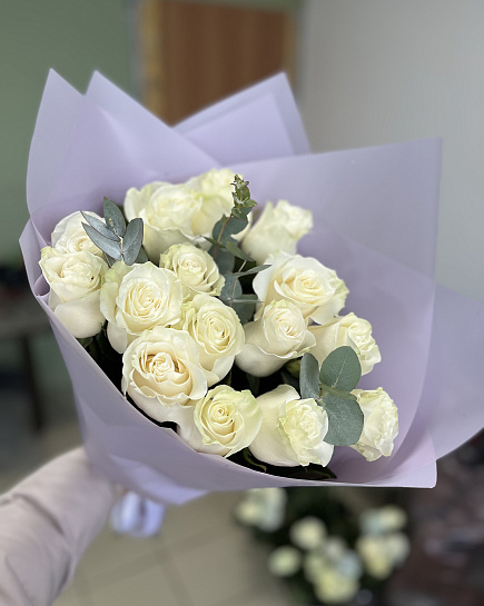 Белые розы с доставкой по Костанае