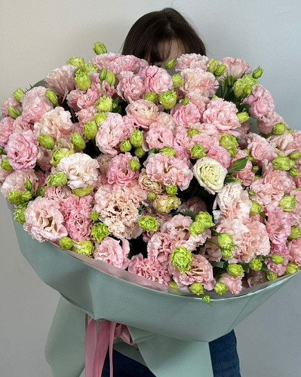 Эустома 01 by VLVT Flowers с доставкой по Алматы