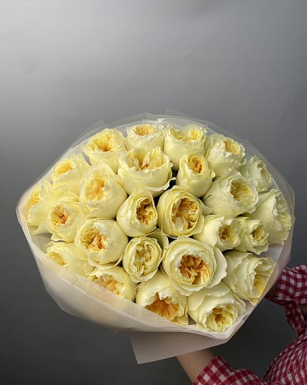 Букет из пионовидных роз нежного оттенка с доставкой по Астане