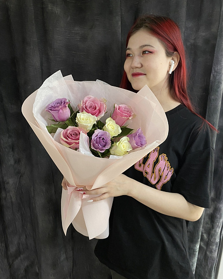 Bouquet of 9 delicate roses mix 40-50cm flowers delivered to Astana