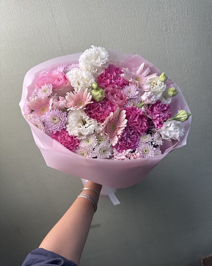 Розовое облако из гербер и эустомы with delivery to Astana