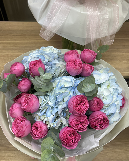 Assembled bouquet with delivery to Astana