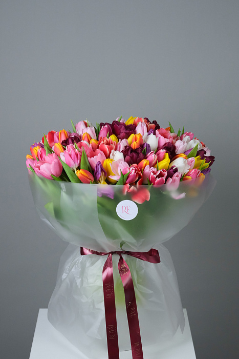 Bouquet of 101 tulips