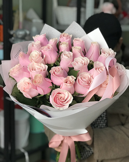Bouquet of Моно из роз (на вкус флориста) flowers delivered to Astana