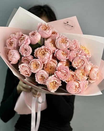 Julia with delivery to Astana