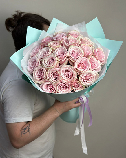 Bouquet of Bouquet of 25 delicate roses (50 cm) flowers delivered to Astana