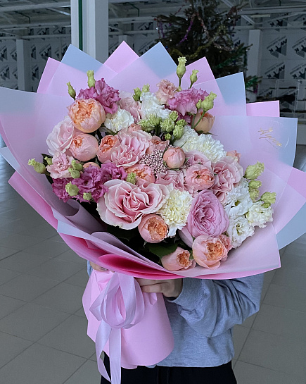 Bouquet of Prefabricated xxl flowers delivered to Uralsk