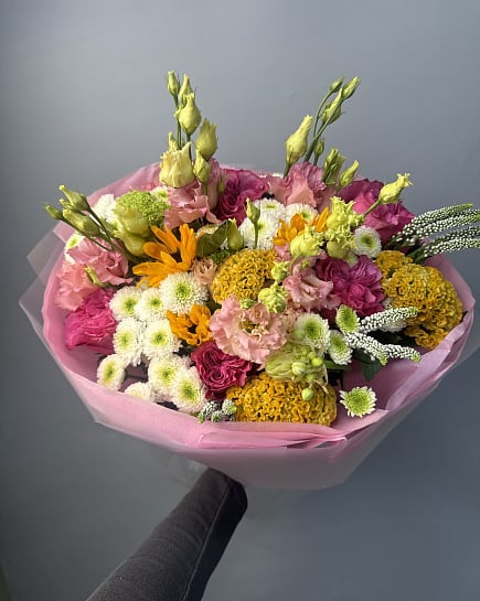 Солнечный микс с эустомой и подсолнухами с доставкой по Астане