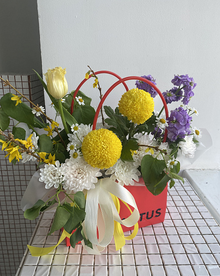 Assembled bouquet with delivery to Astana