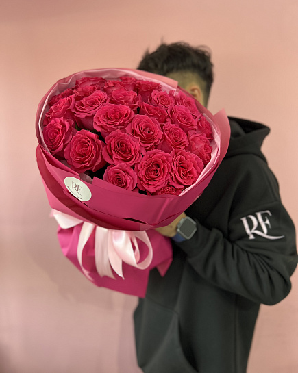 Букет из 25 роз  с доставкой по Шымкенте