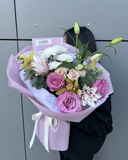 Assembled bouquet with delivery to Astana