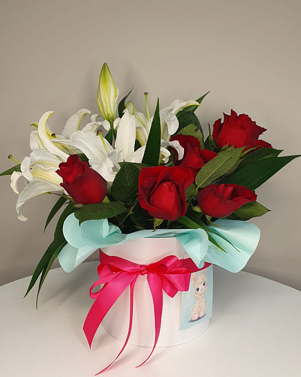 Bouquet of romantic combo flowers delivered to Astana