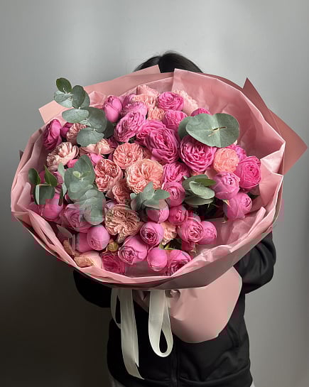 Букет пионовидных роз с доставкой по Астане