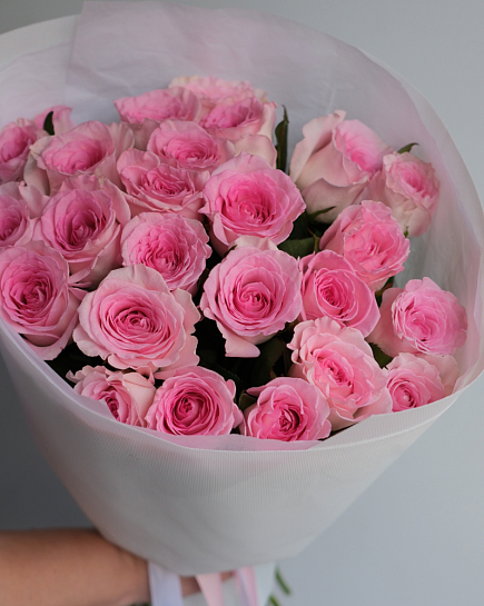 Букет из 21 нежно-розовой розы с доставкой по Алматы
