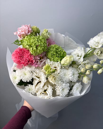 Зефирное облако из гортензий и эустомы с доставкой по Астане