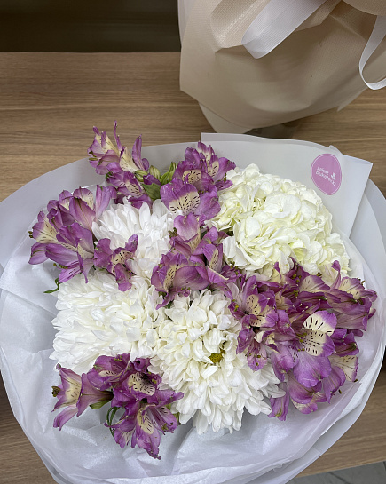 Assembled bouquet with delivery to Astana