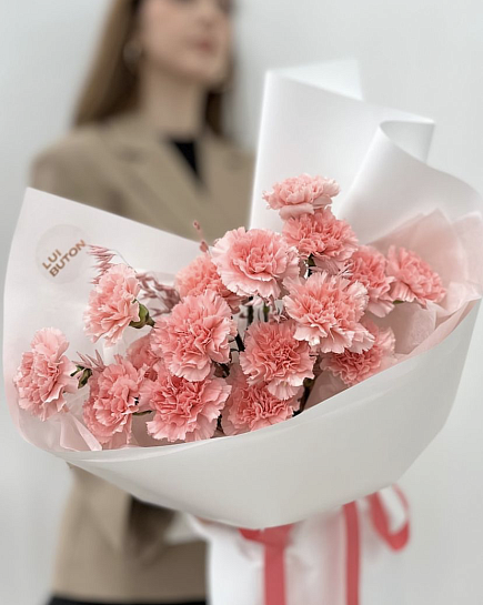 Bouquet of Air dianthus flowers delivered to Astana