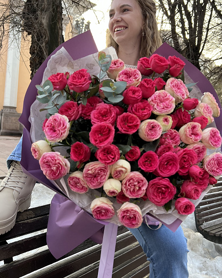 Bouquet of Mona Lisa flowers delivered to Almaty