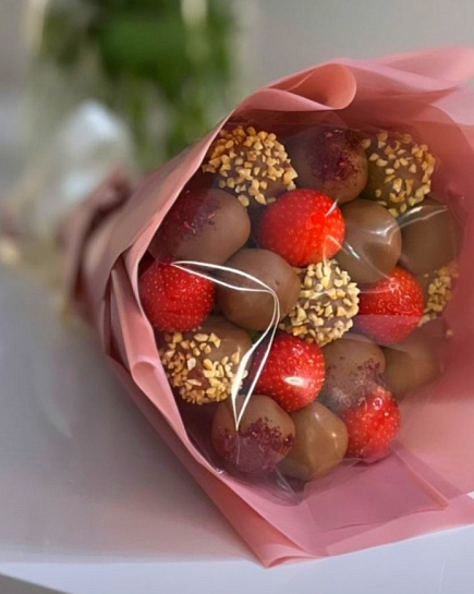 Bouquet of Bouquet of strawberries in chocolate flowers delivered to Astana